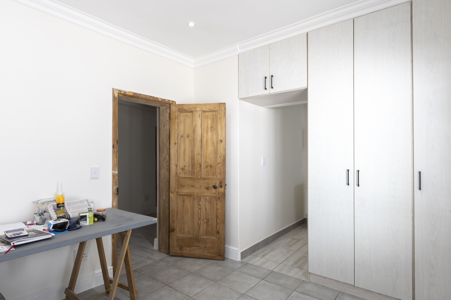 5 Bedroom Property for Sale in Strand Central Western Cape